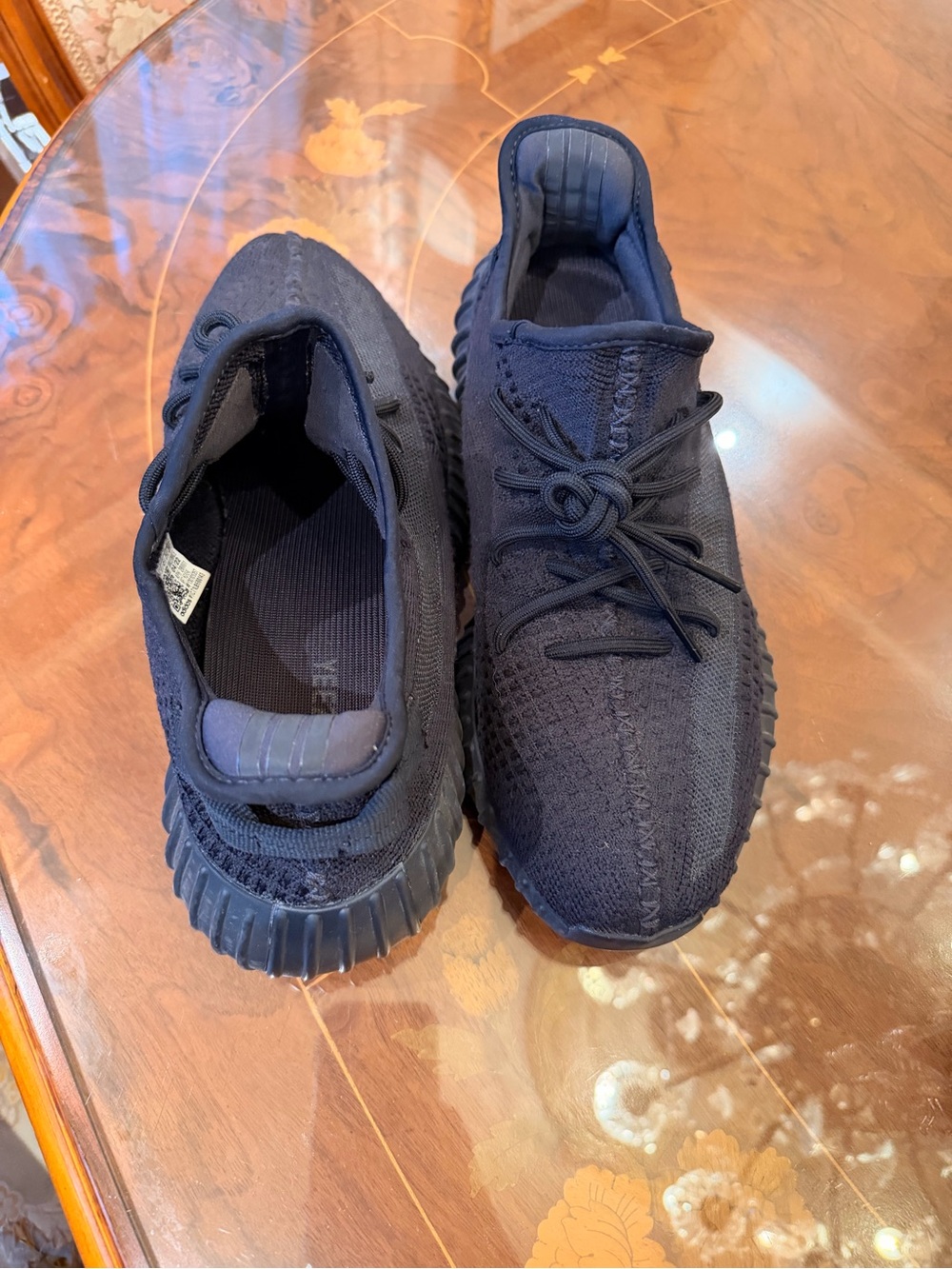 Yeezy Men's Low-Top Knit Sneakers in Navy/Black Sz 11.0